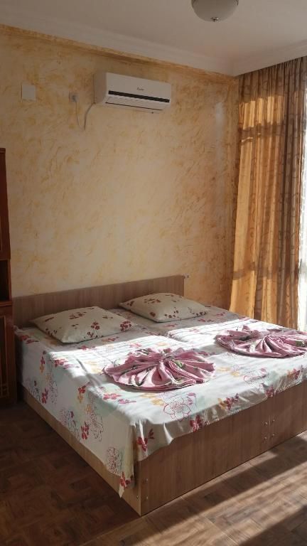 Отели типа «постель и завтрак» Merab House Батуми-50