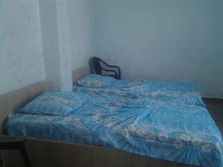 Отели типа «постель и завтрак» Merab House Батуми Большой двухместный номер с 1 кроватью или 2 отдельными кроватями-4