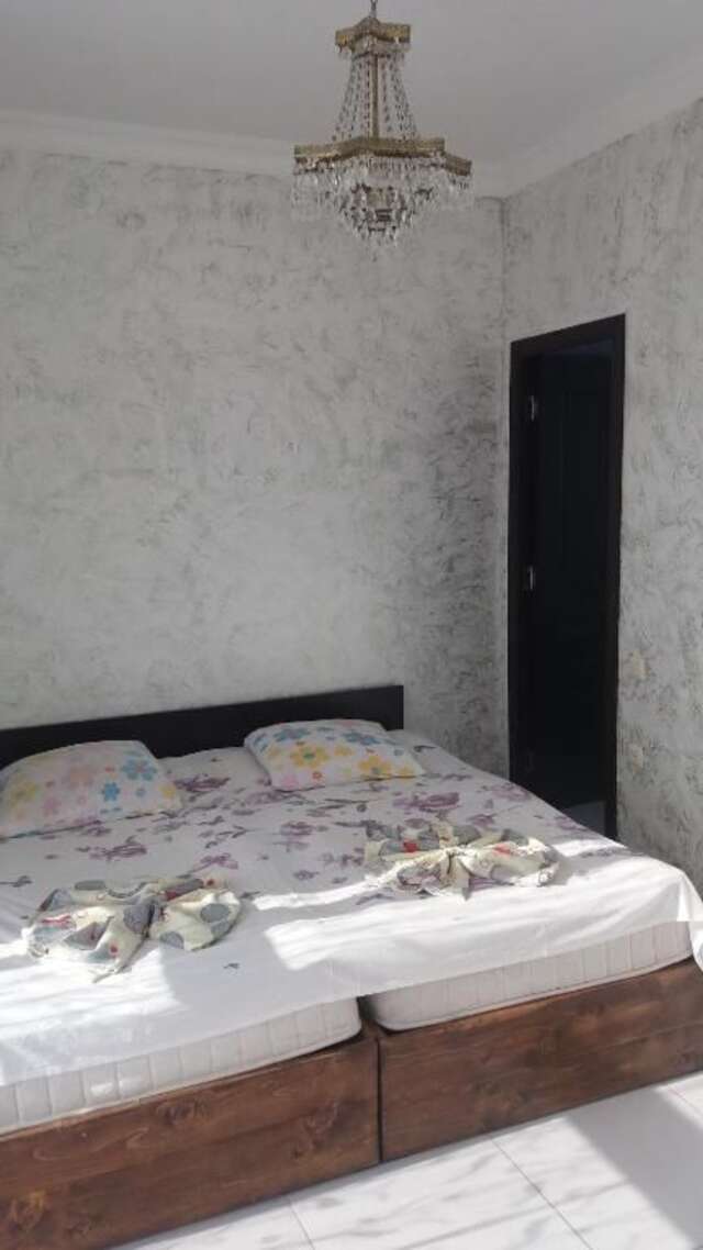 Отели типа «постель и завтрак» Merab House Батуми-54